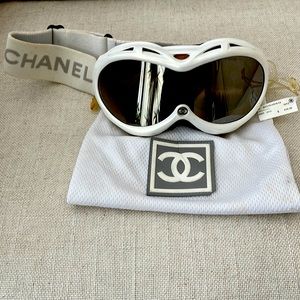 Vintage Chanel ski googles